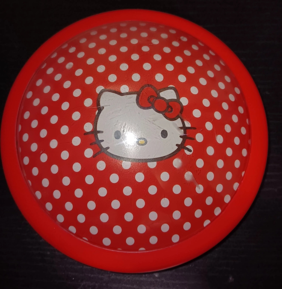 Hello kitty push light